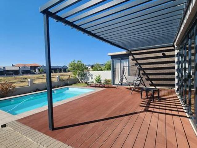 3 Bedroom House in Woodland Hills Wildlife Estate