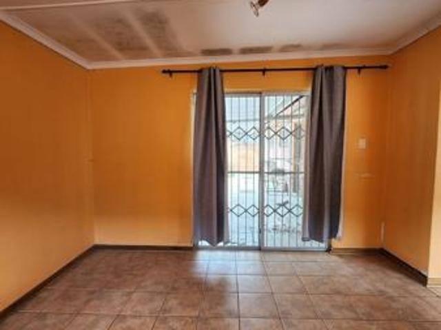 3 Bedroom House in Woodlands