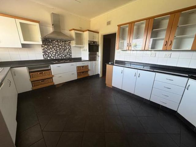 3 Bedroom House in Woodlands