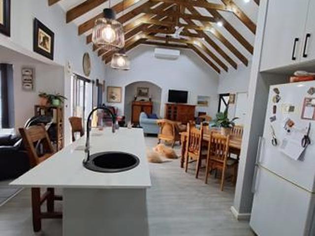 3 Bedroom House in Worcester Central