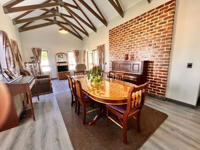 3 Bedroom House in Worcester Central