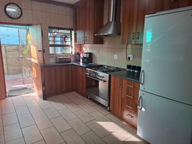 3 Bedroom House in Worcester Central