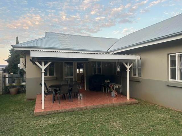 3 Bedroom House in Waterval East
