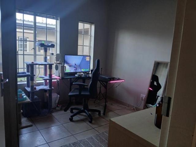3 Bedroom House in Waterval East