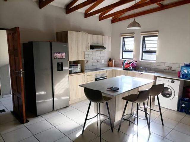 3 Bedroom House in Waterval East