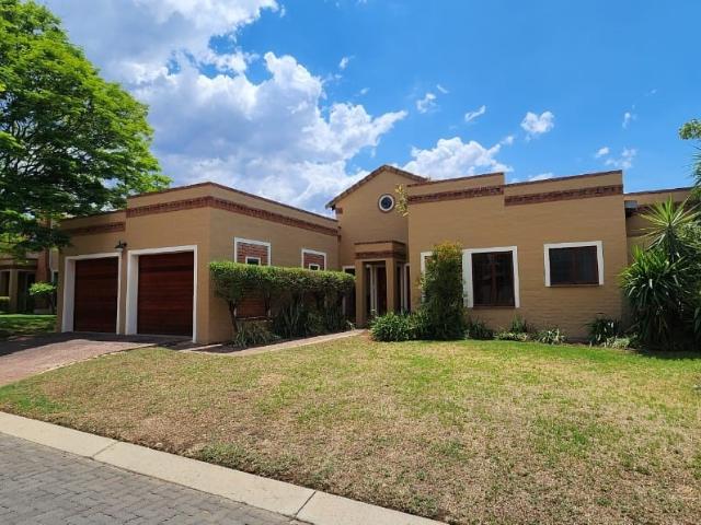 3 Bedroom House in Waterval East