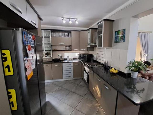 3 Bedroom House in Waterval East