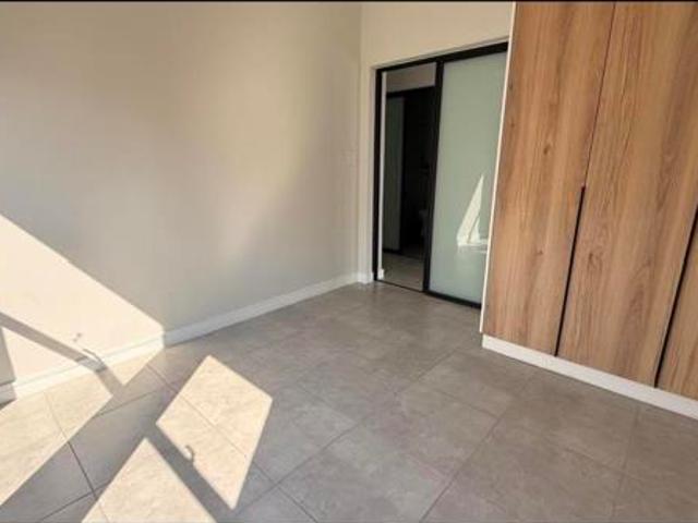 3 Bedroom House in Waterfall