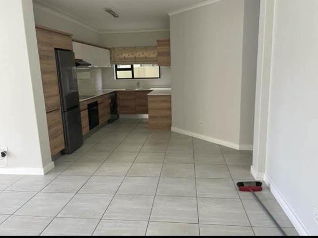 3 Bedroom House in Waterfall