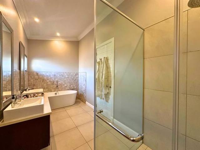 3 Bedroom House in Waterkloof
