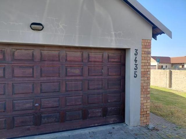 3 Bedroom House in Waterkloof