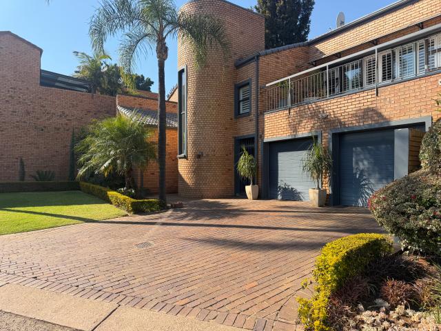 3 Bedroom House in Waterkloof