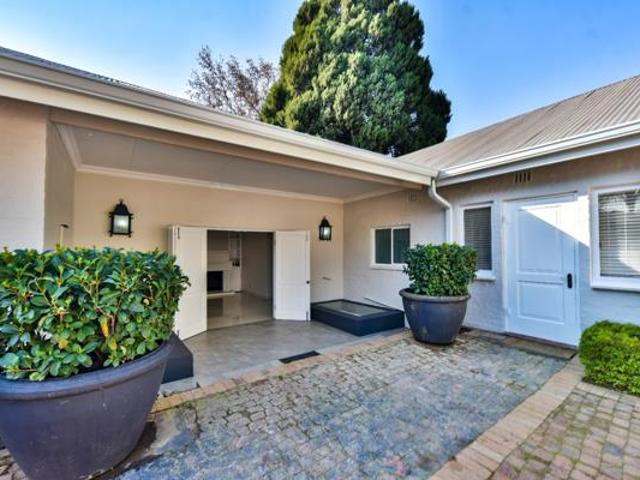 3 Bedroom House in Waterkloof