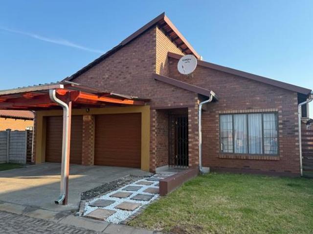 3 Bedroom House in Waterkloof