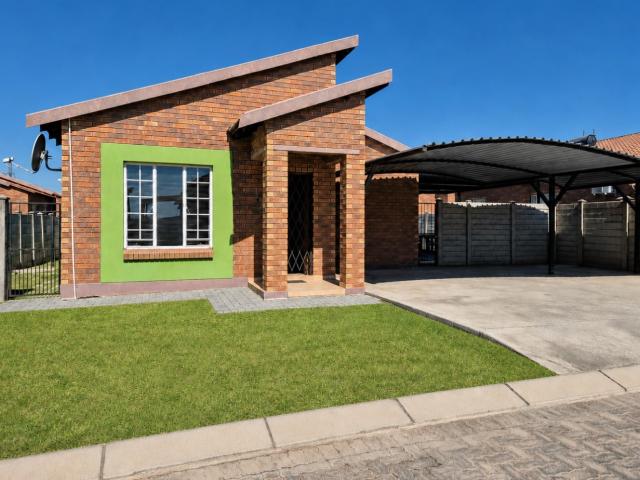 3 Bedroom House in Waterkloof East
