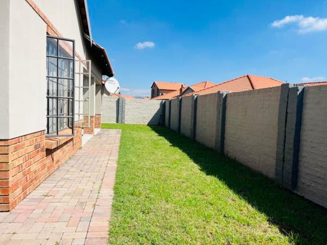 3 Bedroom House in Waterkloof East