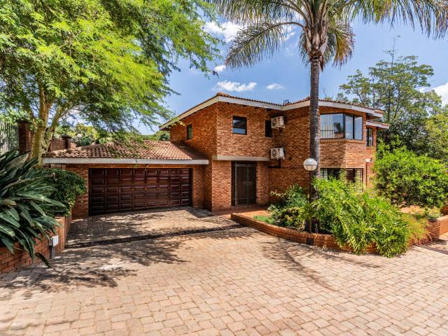 3 Bedroom House in Waterkloof Glen