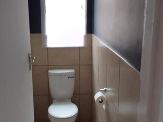3 Bedroom House in Waterkloof Hill Estate