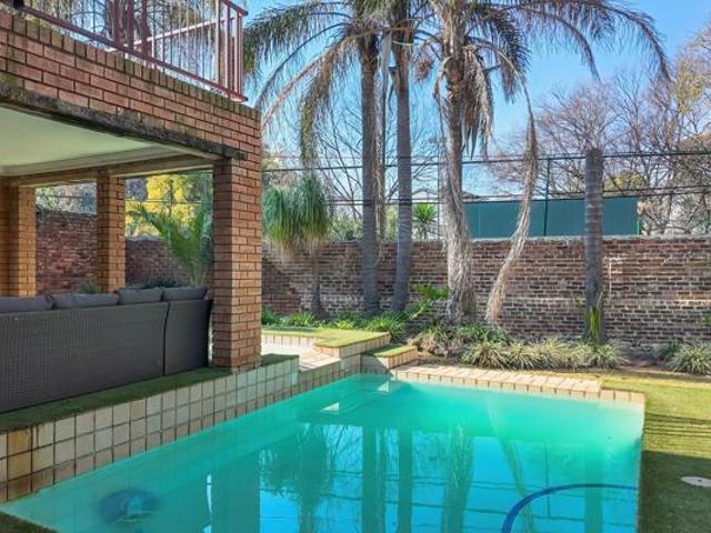 3 Bedroom House in Waterkloof Ridge