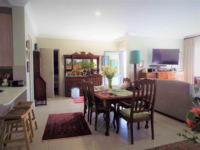 3 Bedroom House in Waterkloof Ridge