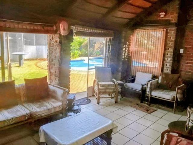 3 Bedroom House in Waters Edge AH