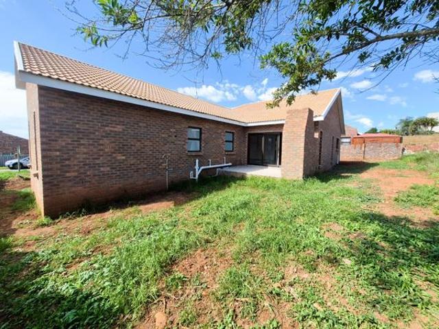 3 Bedroom House in Wavecrest