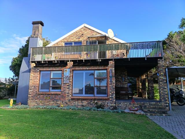 3 Bedroom House in Wavecrest