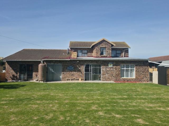 3 Bedroom House in Wavecrest