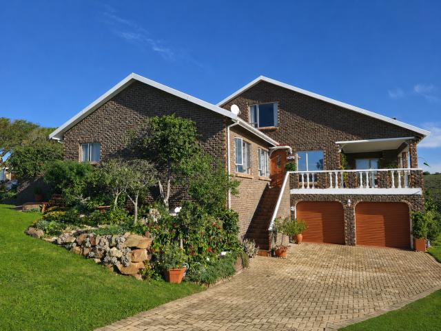 3 Bedroom House in Wavecrest