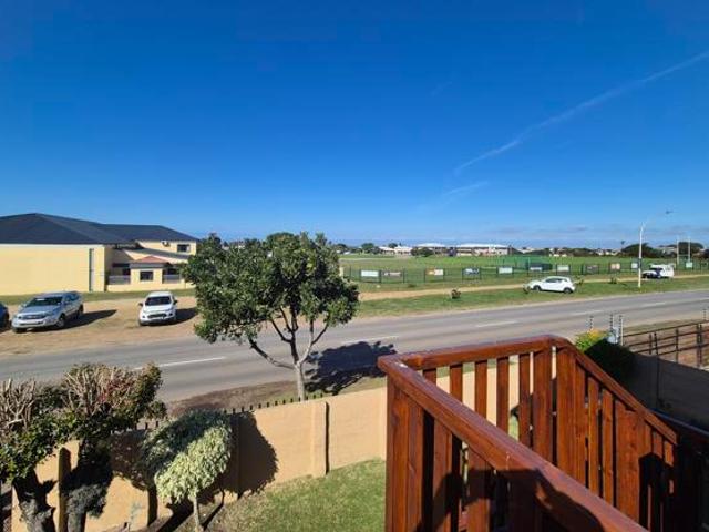 3 Bedroom House in Wavecrest