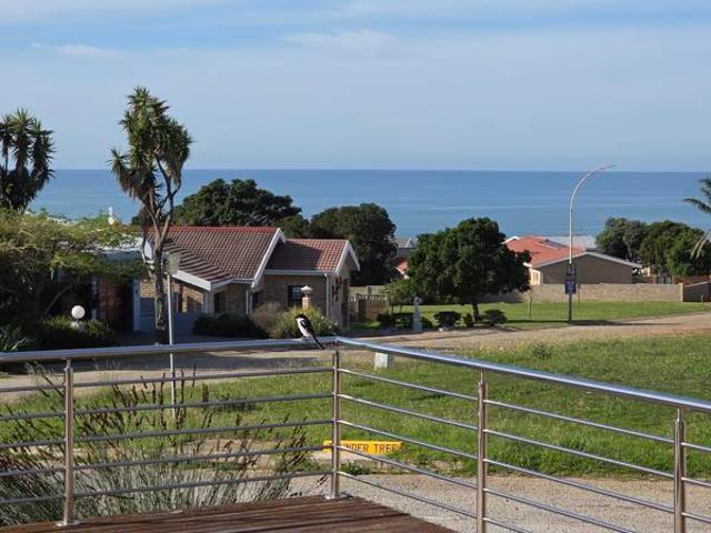 3 Bedroom House in Wavecrest