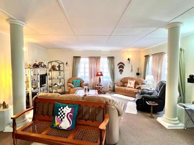 3 Bedroom House in Wavecrest