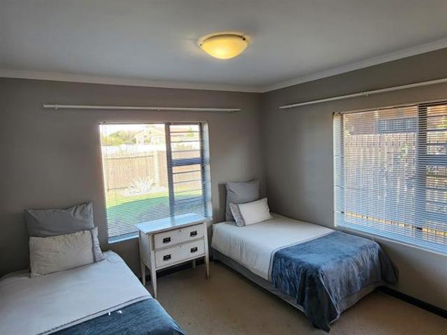 3 Bedroom House in Wavecrest
