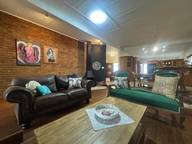 3 Bedroom House in Waverley