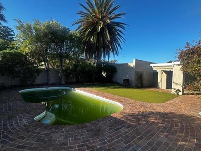 3 Bedroom House in Waves Edge