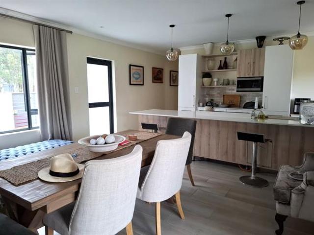 3 Bedroom House in Wedgewood Golf Estate