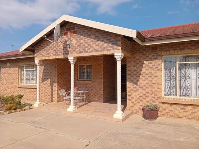 3 Bedroom House in Weenen
