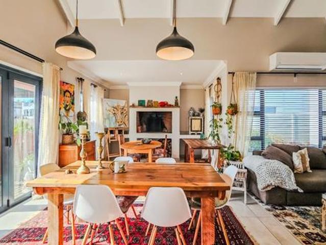 3 Bedroom House in Wellington Central