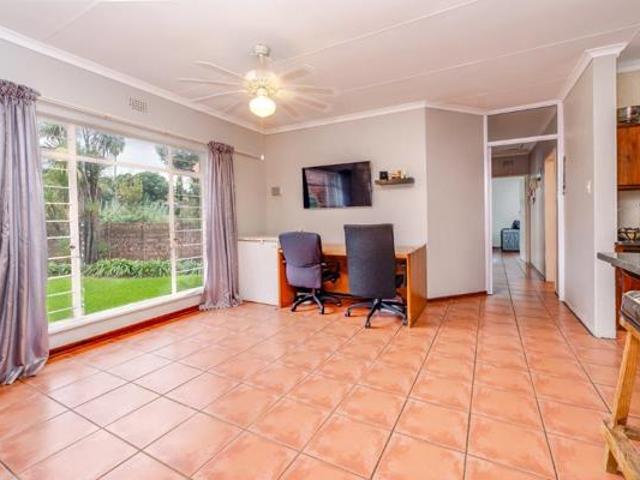3 Bedroom House in Weltevreden Park