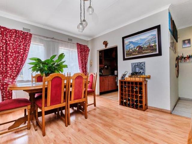 3 Bedroom House in Weltevreden Park