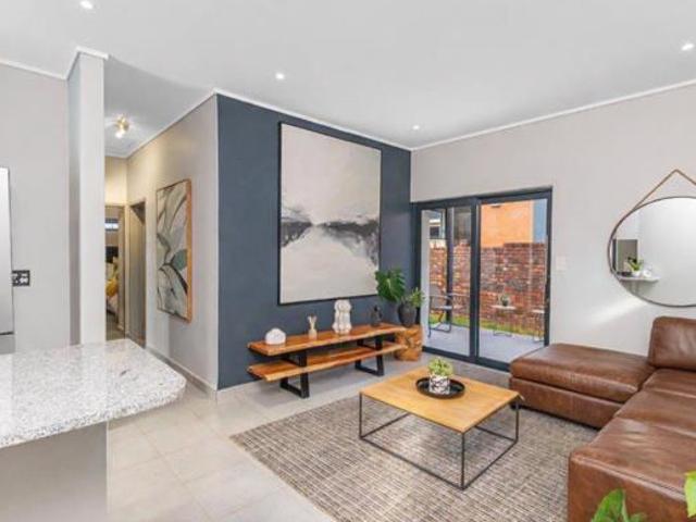 3 Bedroom House in Weltevreden Park