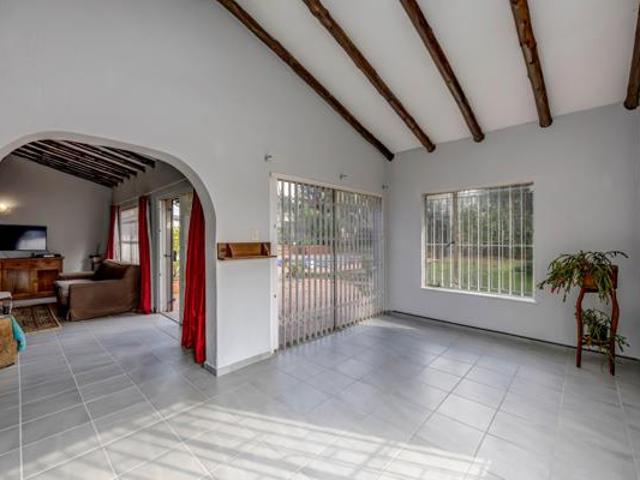 3 Bedroom House in Weltevreden Park