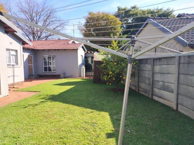 3 Bedroom House in Weltevreden Park