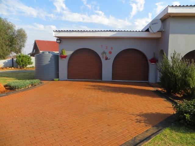 3 Bedroom House in Welverdiend