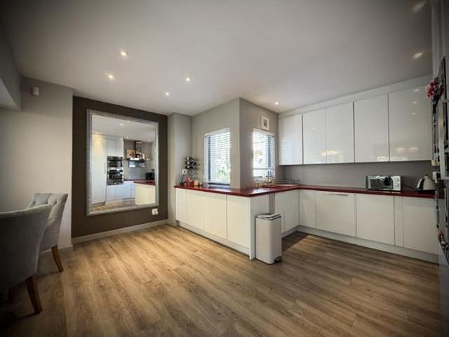 3 Bedroom House in Wendywood