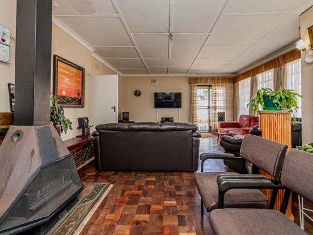 3 Bedroom House in Wentworth Park