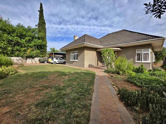 3 Bedroom House in West Bank