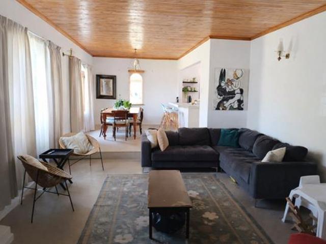 3 Bedroom House in West Bank