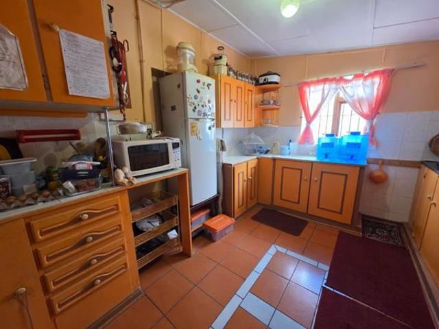 3 Bedroom House in West Bank