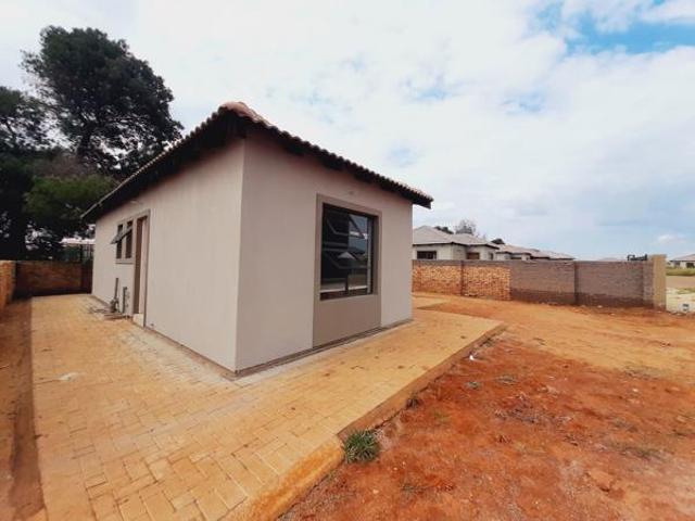 3 Bedroom House in Westonaria